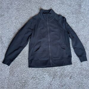 BRAND NEW NEVER EVEN WASHED
lululemon full length full zip funnel scuba size M/L